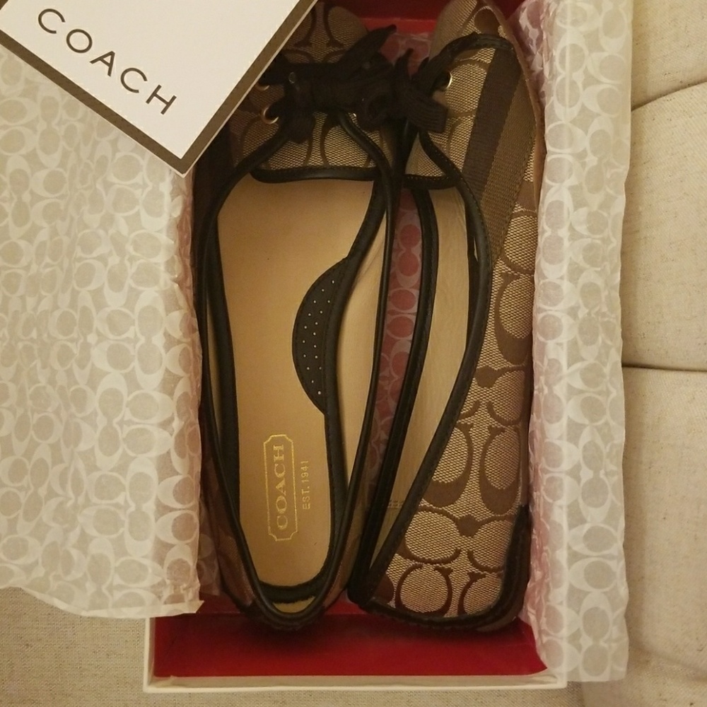 Coach Flats/Shoes